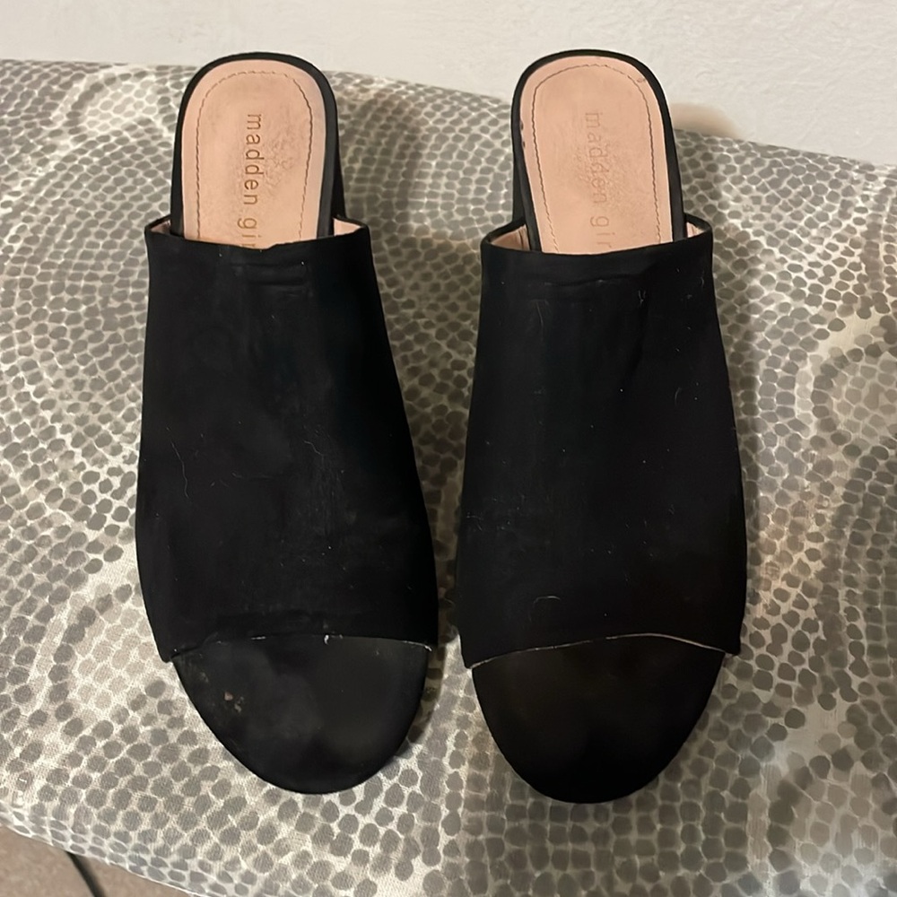 Madden Girl suede slides. Black, size 9. - Picture 2 of 6